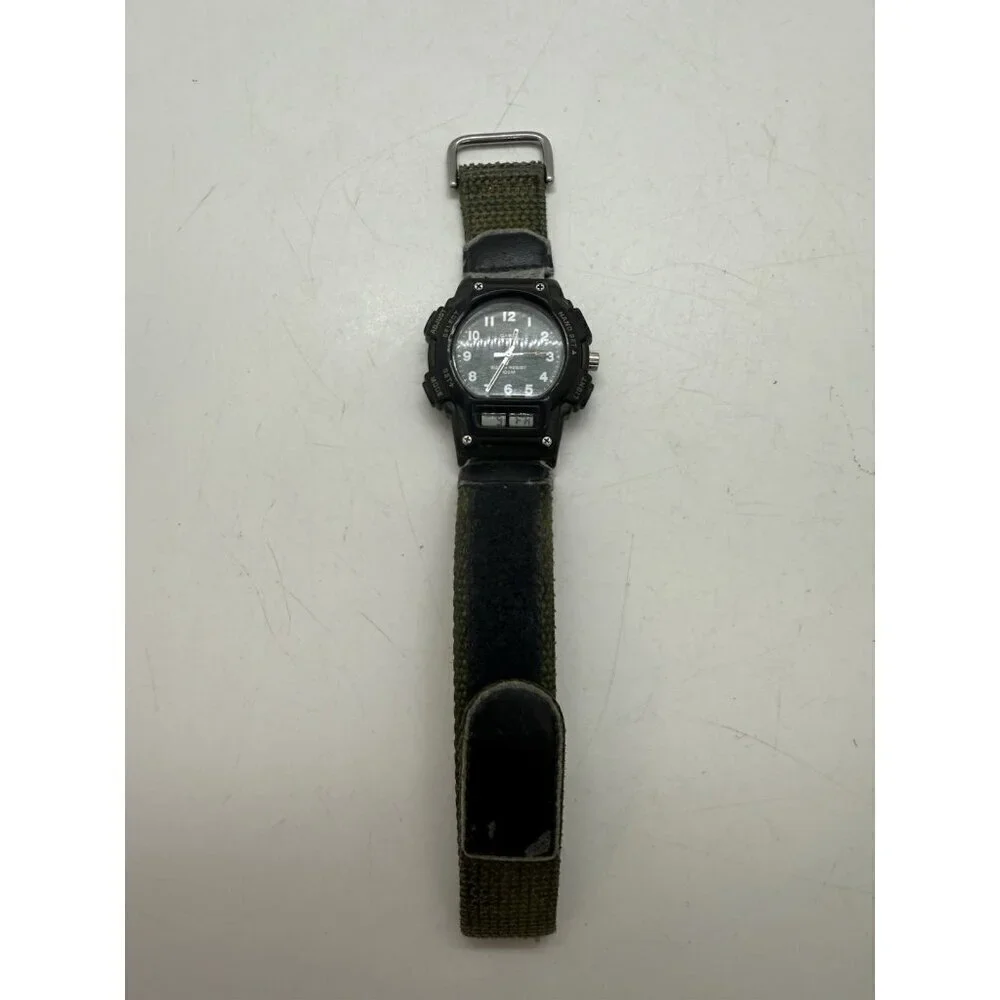 Casio Illuminator Forester Men's 100M WR Wristwatch 2319 FT-610 Green Case Strap